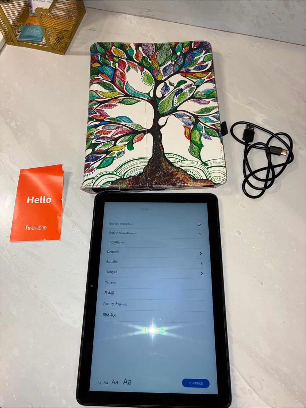 Amazon Fire HD 10 Tablet 13th edition  no scratches - Picture 2 of 6